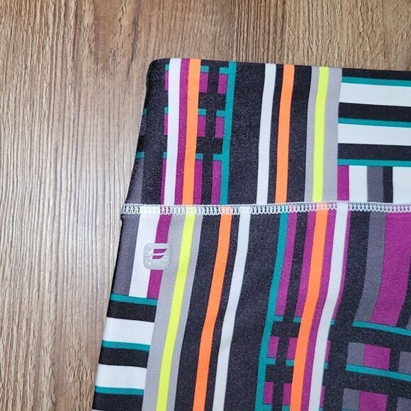 🔺️Fabletics Multicolored "Salar" Powerhold Crop Athletic Pants Small - Picture 6 of 12